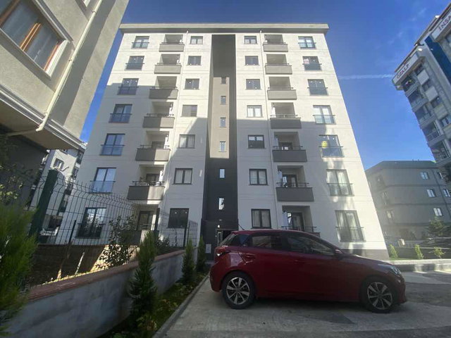 KARTAL KARLIKTEPEDE MODERN SIFIR BİNADA SATILIK 2+1 DAİRE