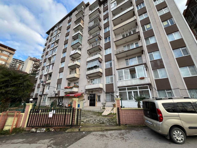 İZMİT TURGUT MAHALLESİ ARAKAT 3+1 KİRALIK DAİRE