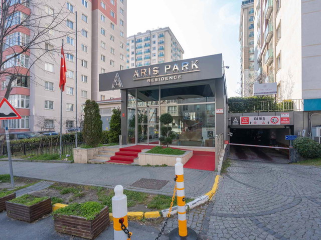 REMAX GELİŞİMDEN ARİS PARK SİTESİNDE 1+1 KİRALIK DAİRE
