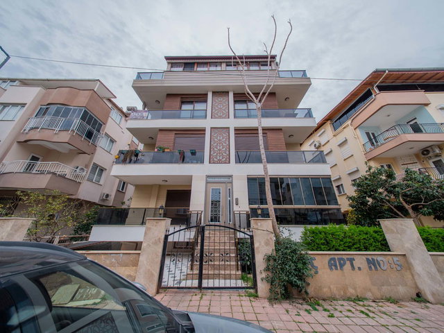 KONYAALTI KUŞKAVAĞI 1+1 ARA KAT SATILIK DAİRE