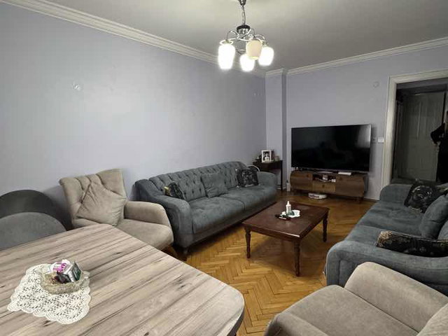 ÜMRANİYE  ESENKENT YENİ DÜNYA SİTESİ’NDE  SATILIK 3+1 DAİRE