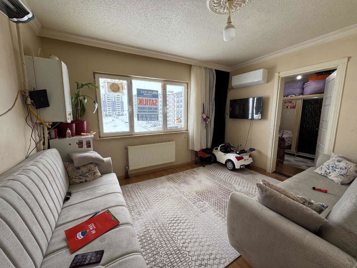 RE/MAX DEĞİŞİMDEN ÇAYDAÇIRADA YATIRIMLIK 1+1 SATILIK DAİRE
