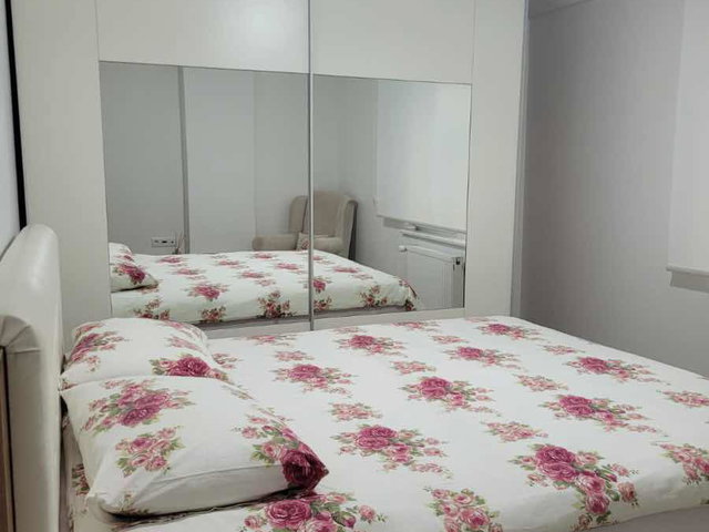 ERTUĞRULGAZİ ACIBADEM YAKINI EŞYALI KİRALIK 2+1 BAKIMLI DAİRE