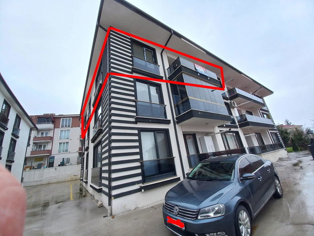REMAX MAVI-SERDIVAN İSTIKLAL MH FIRTINA SIT. MANZARALI GENIŞ 3+1