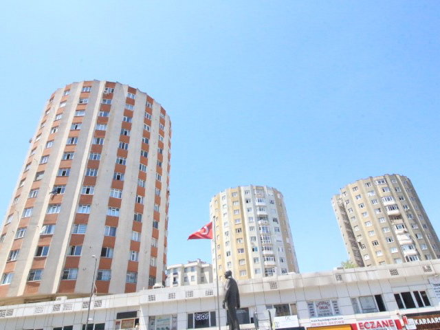 ATAŞEHIR KÜÇÜKBAKKALKÖY KASTELLI DE 2+1 SATILIK DAIRE