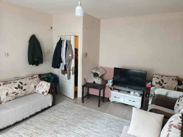 BAĞCILAR BARBAROS MAH. 2+1 SATILIK DAİRE