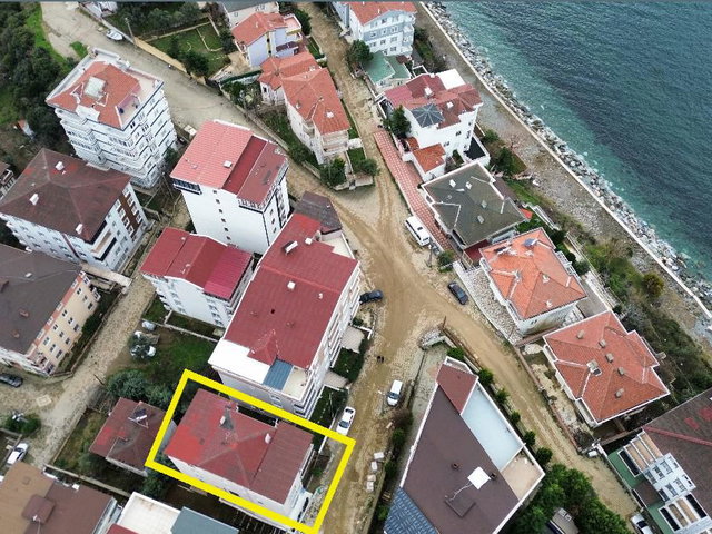 YALOVA ESENKÖY MERKEZDE DENIZE 100 METRE FIRSAT SATILIK 2+1 DAIRE