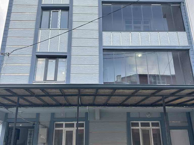 METROYA YAKIN | HAVALİMANI GÜZERGAHINDA 3+1 KİRALIK DAİRE