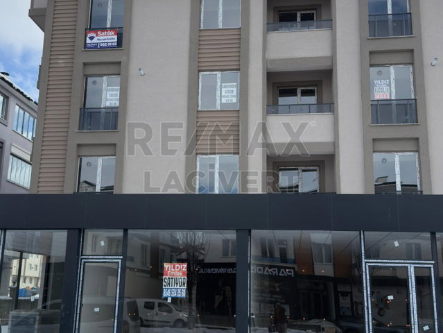 RE/MAX LACİVERT'TEN DADAŞKENT'TE SATILIK 1+1 DAİRE
