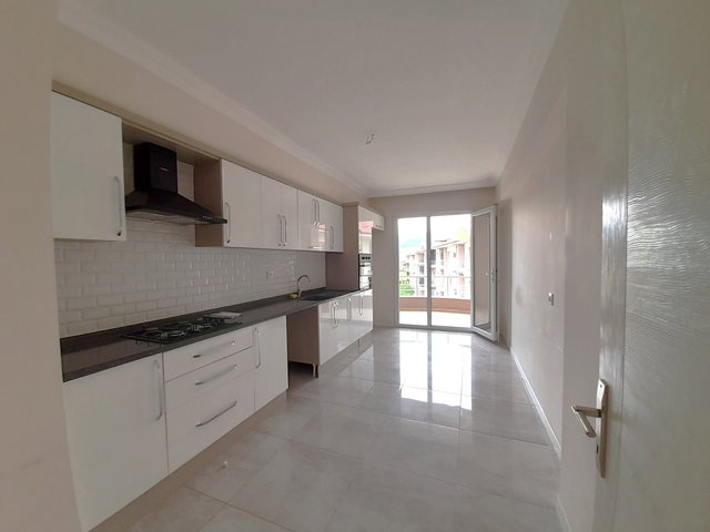 RE/MAX İNCİ'DEN SINDIRGI SİTE İÇİNDE FERAH VE GENİŞ SATILIK 3+1 DAİRE