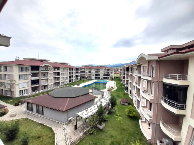 RE/MAX İNCİ'DEN SINDIRGI SİTE İÇİNDE FERAH VE GENİŞ SATILIK 3+1 DAİRE
