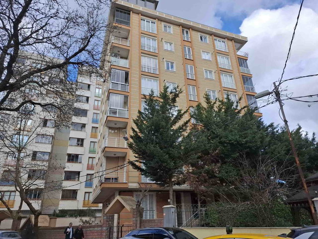 ÇEKMEKÖY TAŞDELENDE ORMAN MANZARALI FERAH 3+1
