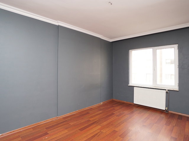 ESENYURT İSTHANBUL EVLERI HAN 6 SATILIK BOŞ 3+1 GENIŞ DAIRE