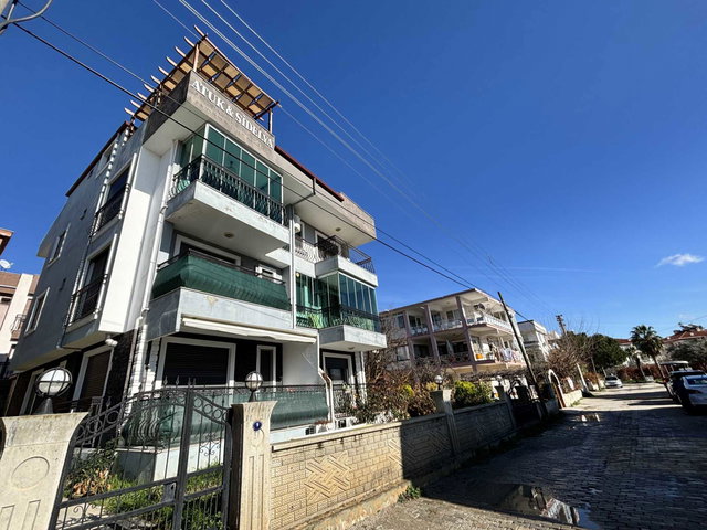 REMAX YELKEN'DEN SIĞACIK TA DENIZE 350M, EŞYALI 2+1 FERAH DUBLEX DAİRE