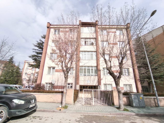 RE/MAX MOD'DAN METRO MARKET YAKINI BOŞ SATILIK 2+1 DAİRE