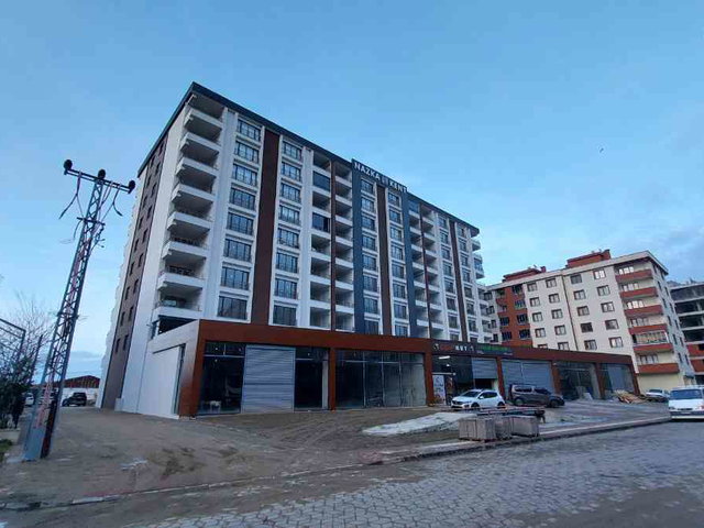 KÖRLIMAN MAHALLESI'NDE NAZKA'DA MUHTEŞEM 4+1 DAIRE