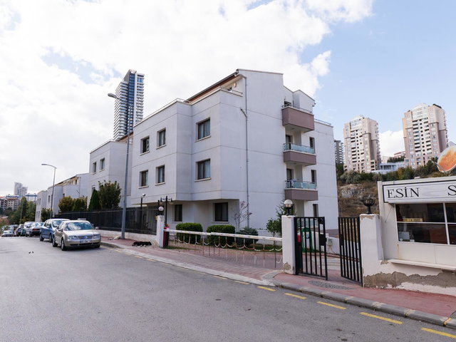 KIRKKONAKLAR ESİN SİTESİNDE MANZARALI ŞIK MOBİLYALI 3+1 DAİRE