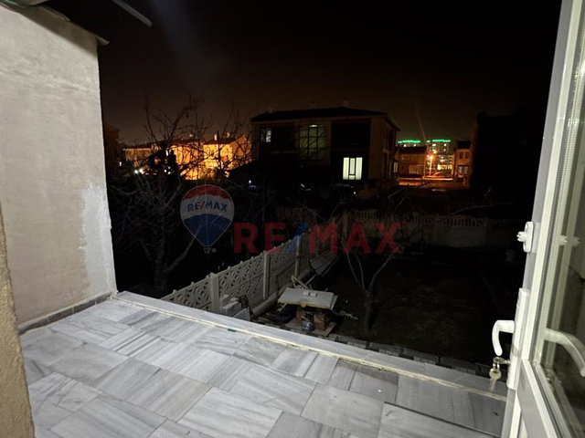 OSMANGAZİ MAH. KÖŞE VE MERKEZİ KONUM 5+1 MÜSTAKİL SATILIK EV