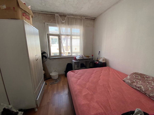 REMAX'TAN BAHÇELİEVLER'DE SATILIK 2+1 HISSELI DAIRE