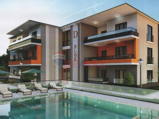 REMAX NATURAL EXTRA LUX SİTEDE ARA VE ÜST KAT DAİRELER.