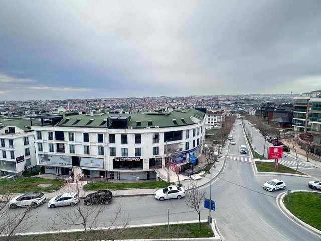 BEYLİKDÜZÜ SIFIR PROJEDE BUTIK SİTEDE GENİŞ ŞIK SATILIK 5+2 DUBLEKS DAİRE