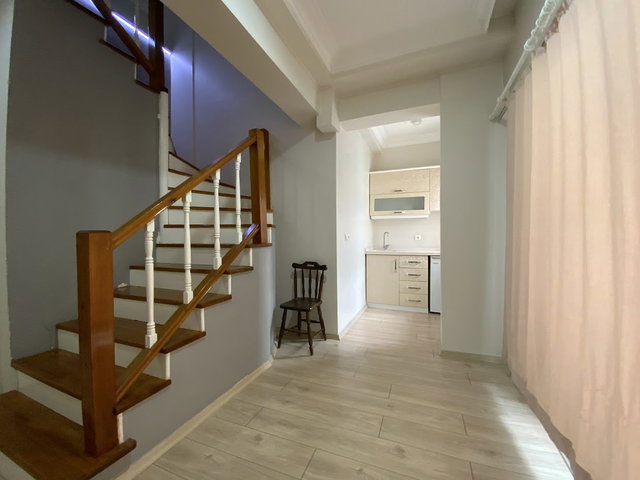 BURHANİYE’DE, ÖREN SAHİLİNE YAKIN | 252 M² KULLANIM ALANLI KAPALI TERASLI DUBLEKS