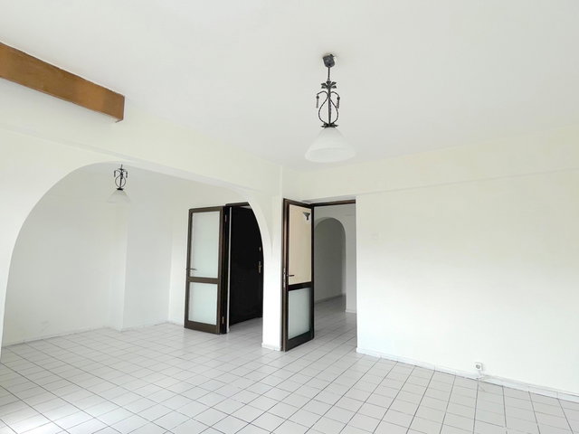 ALSANCAK KIBRIS ŞEHITLERINE YAKIN SATILIK 2+1 DAIRE