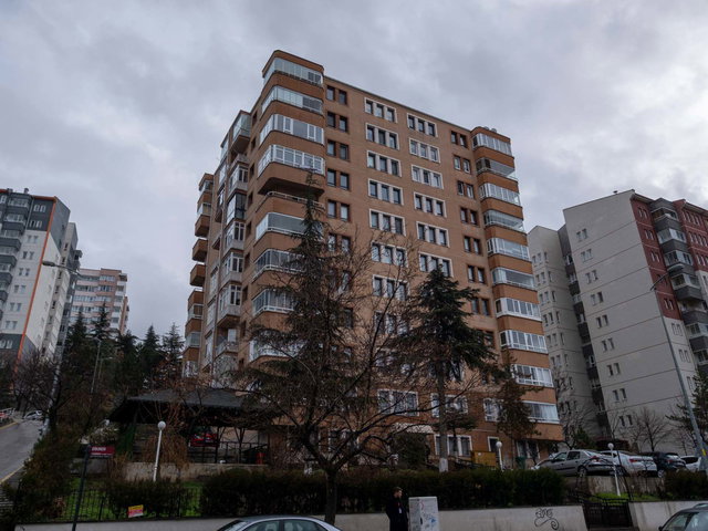 DIKMEN CADDESI ÜZERINDE | BOŞ | OTOPARKLI | ASANSÖRLÜ 3+1