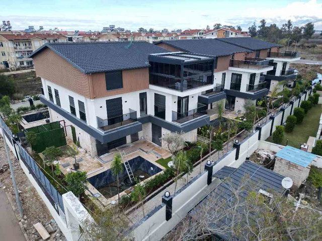 ANTALYA BELEK TE 5+1 LÜKS VİLLA