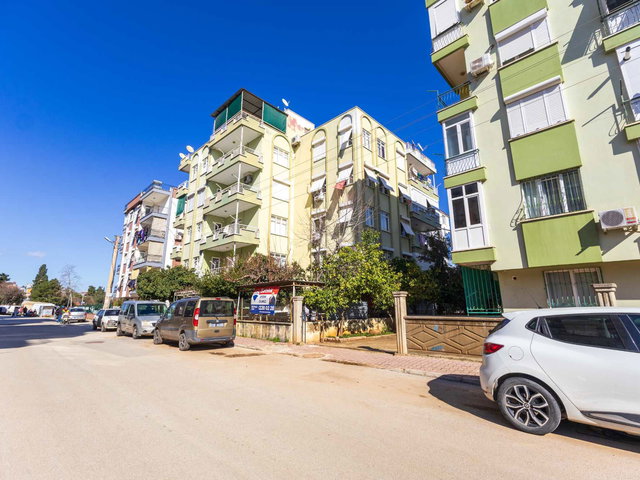 MURATPAŞA KIZILARIK YENILENMIŞ KOMBILI 3+1 SATILIK ARAKAT