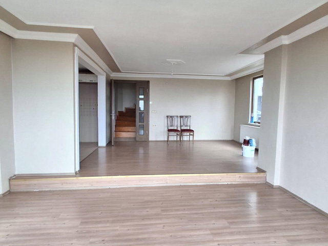 REMAX FREKANS TAN KAYACIK TA DENİZ MANZARALI VİLLA