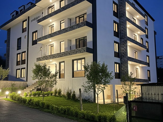 RE/MAX TRUE'DAN ALİ KAHYA FATİH  MAHALLESİNDE 3+1  185 METREKARE  DUBLEKS DAİRE