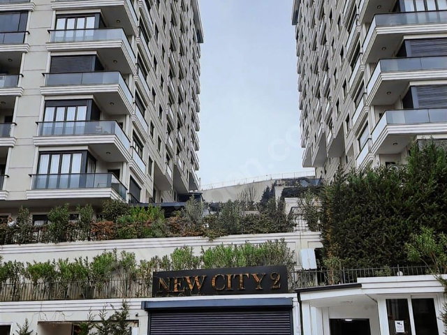NEWCİTY 2.ETAP SADIKOĞLU INŞAAT  E.BANYOLU  2+1 SATILIK DAİRE!!!