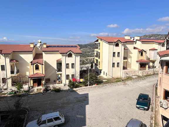MÜSTAKİL VİLLA TADINDA DAİRE
