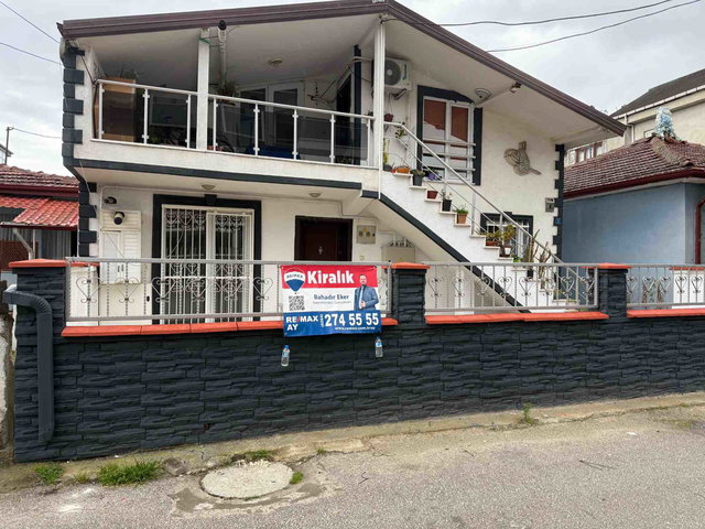 KENTPARK CİVARI BAHÇELI KİRALIK DAİRE 2+1 - BAHADIR EKER'DEN