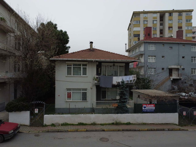 MALTEPE ALTAYÇEŞMEDE 387M² ARSA İÇİNDE MÜSTAKİL BİNA
