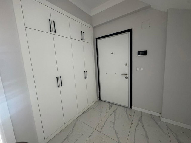 STADYUMA YAKIN SATILIK 5+1 VİLLA REMAX MAVİ TUNCAY ŞEN'DEN.