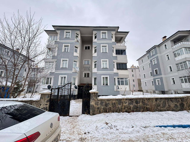 REMAX İLKE'DEN DADAŞKENT'TE İÇİ GÜZEL YAPILI 3+1 KİRALIK DAİRE