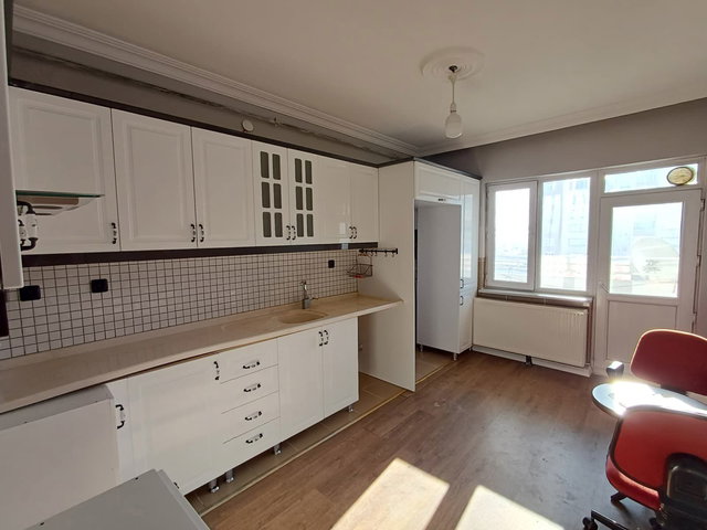 REMAX İLKE'DEN HİLALKENT'TE 3+1 KİRALIK DAİRE
