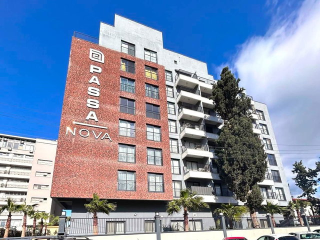BORNOVA KAZIMDİRİK’TE PASSA NOVA SITESI’NDE BEYAZ EŞYALI 1+1 SATILIK DAIRE