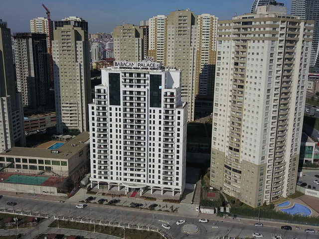 İSTANBUL METROBÜSE YAKIN 1+1 SATILIK DAİRE BALKONLU MANZARALI