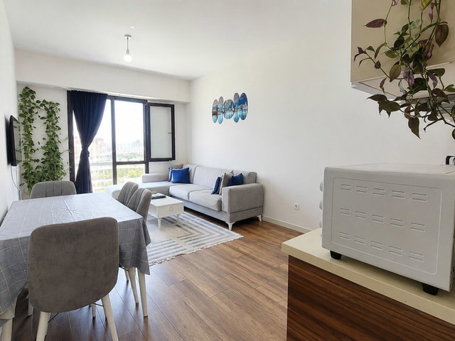 İSTANBUL METROBÜSE YAKIN 1+1 SATILIK DAİRE BALKONLU MANZARALI