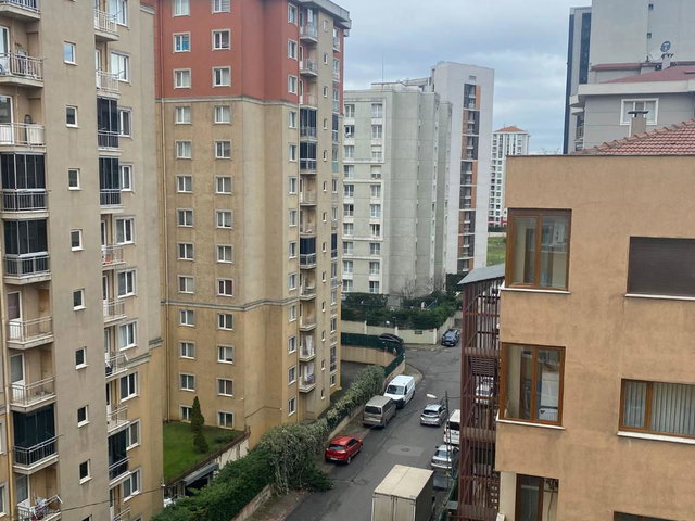 ŞERİFALİ TATLISU VURAL SİTESİNDE 3+1 KENTSELE UYGUN