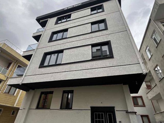 ATAŞEHİR KAYIŞDAĞI ÜNİVERSİTEYE YAKIN SATILIK 1+1 DAİRE