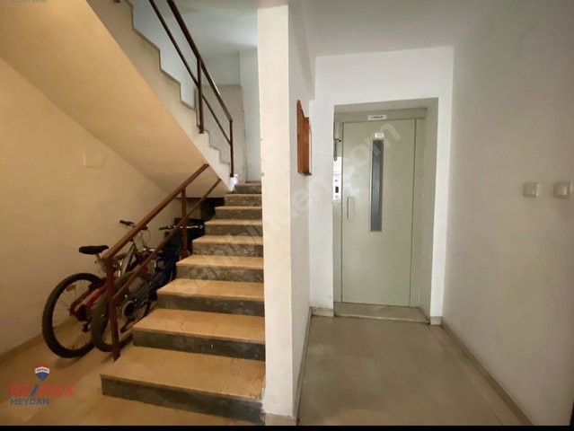 MEYDAN'A YÜRÜME MESAFESİNDE AYRI GİRİŞLİ SATILIK FIRSAT DUBLEKS!