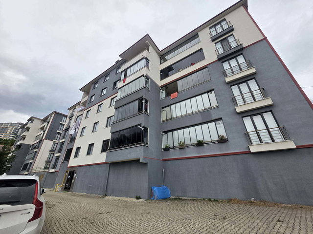 GÖKÇE EVLER SİTESİN DE DOĞA MANZARALI DAİRE (KİRALIK)