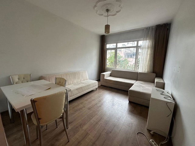 BEŞİKTAŞ ÇARŞIYA YÜRÜME MESAFESINDE 2+1 EŞYALI DAİRE