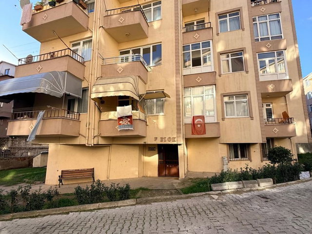 REMAX DREAM'DEN DERİNCE DUMLUPINAR MAH.2+1 KİRALIK DAİRE