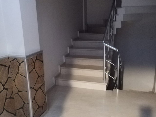 ÜMRANIYE ESENEVLER MAH. TERASLI GENIŞ VE FERAH 2+2 DUBLEKS DAIRE