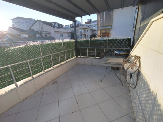 ÜMRANIYE ESENEVLER MAH. TERASLI GENIŞ VE FERAH 2+2 DUBLEKS DAIRE